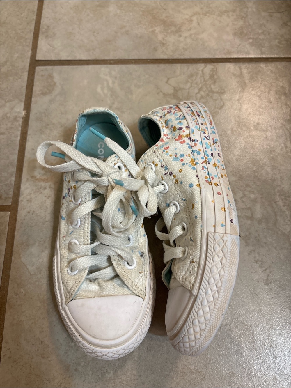 Converse Chuck Taylor All Star Girls Size 12 White Confetti Low Top Sneakers